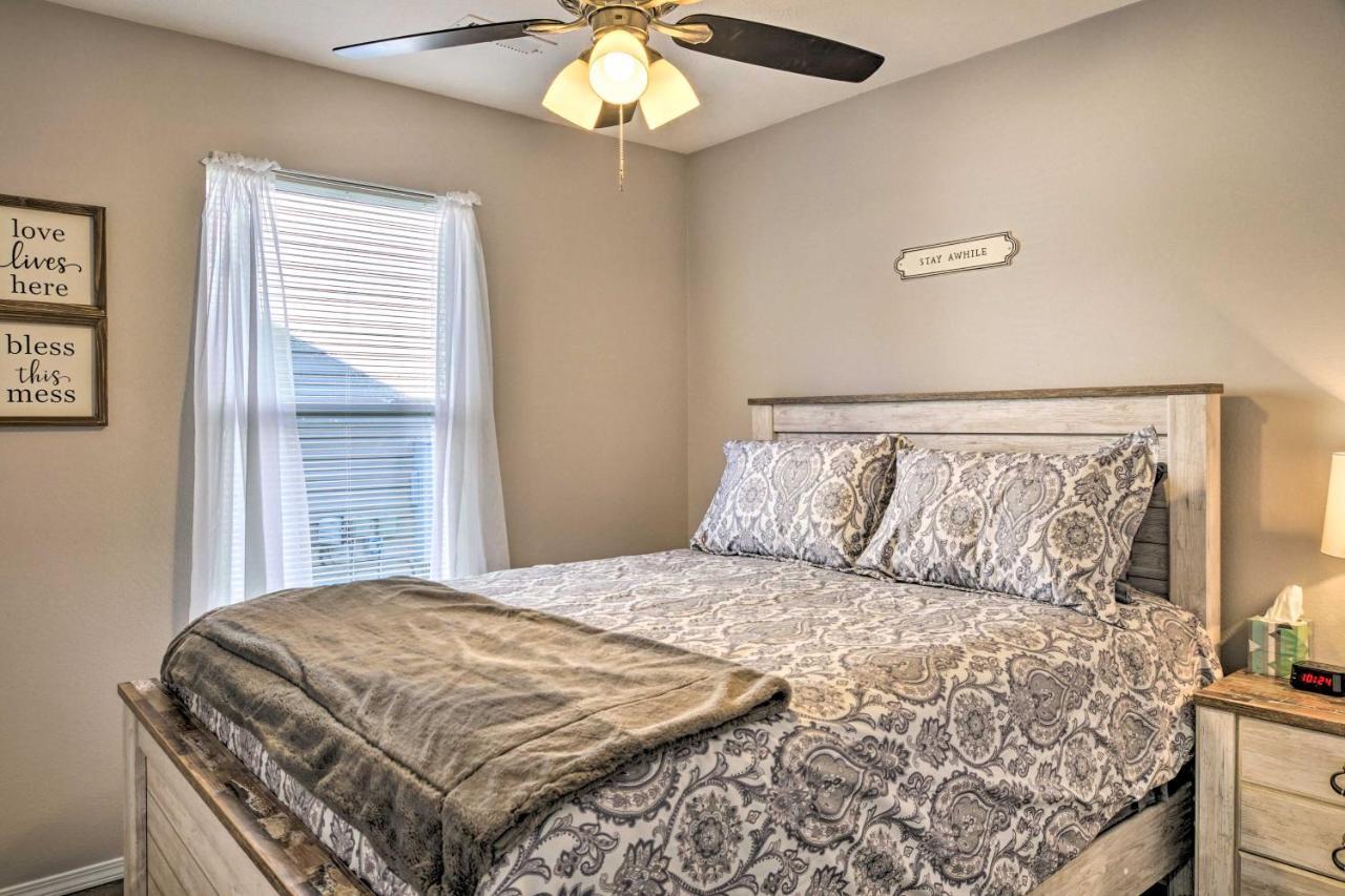 Cozy Condo With Pool Access, 5 Mi To Table Rock Lake برانسون المظهر الخارجي الصورة