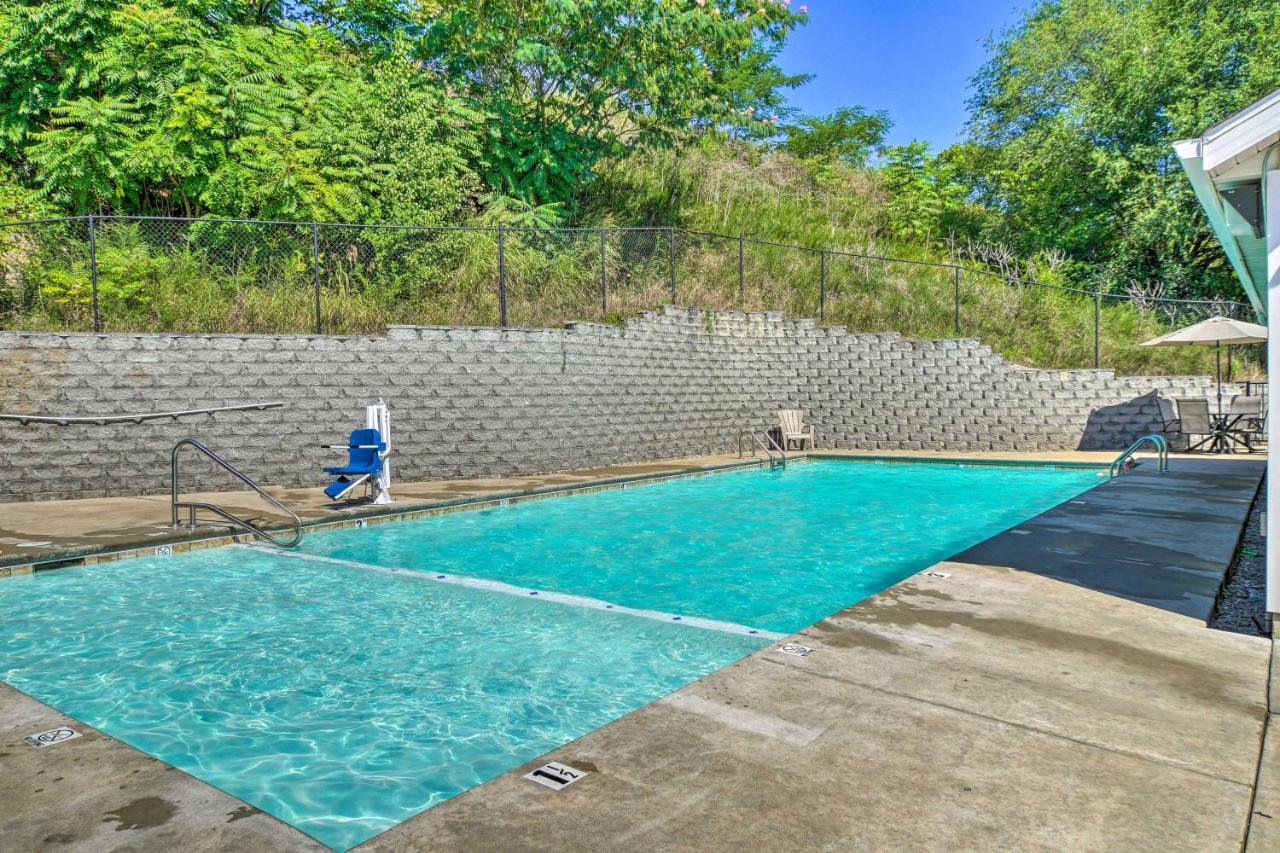 Cozy Condo With Pool Access, 5 Mi To Table Rock Lake برانسون المظهر الخارجي الصورة